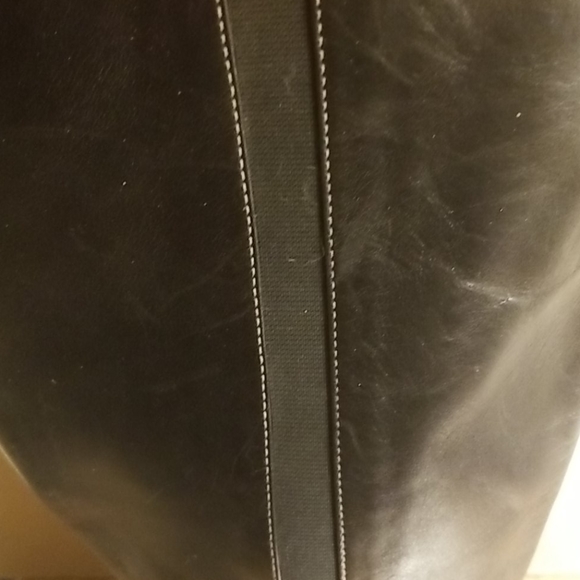 Boots - Picture 4 of 9